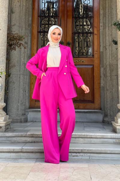 Ömür Ceketli Takım